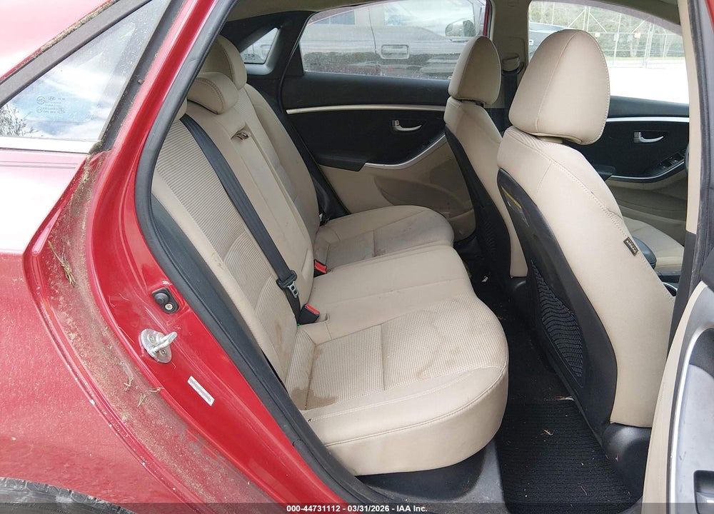 2014 HYUNDAI ELANTRA GT VIN: KMHD35LH1EU165400
