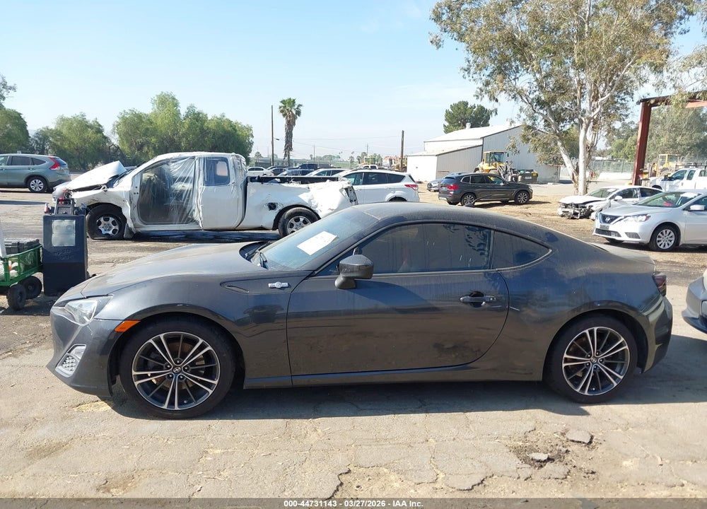 2014 SCION FR-S VIN: JF1ZNAA13E8704424