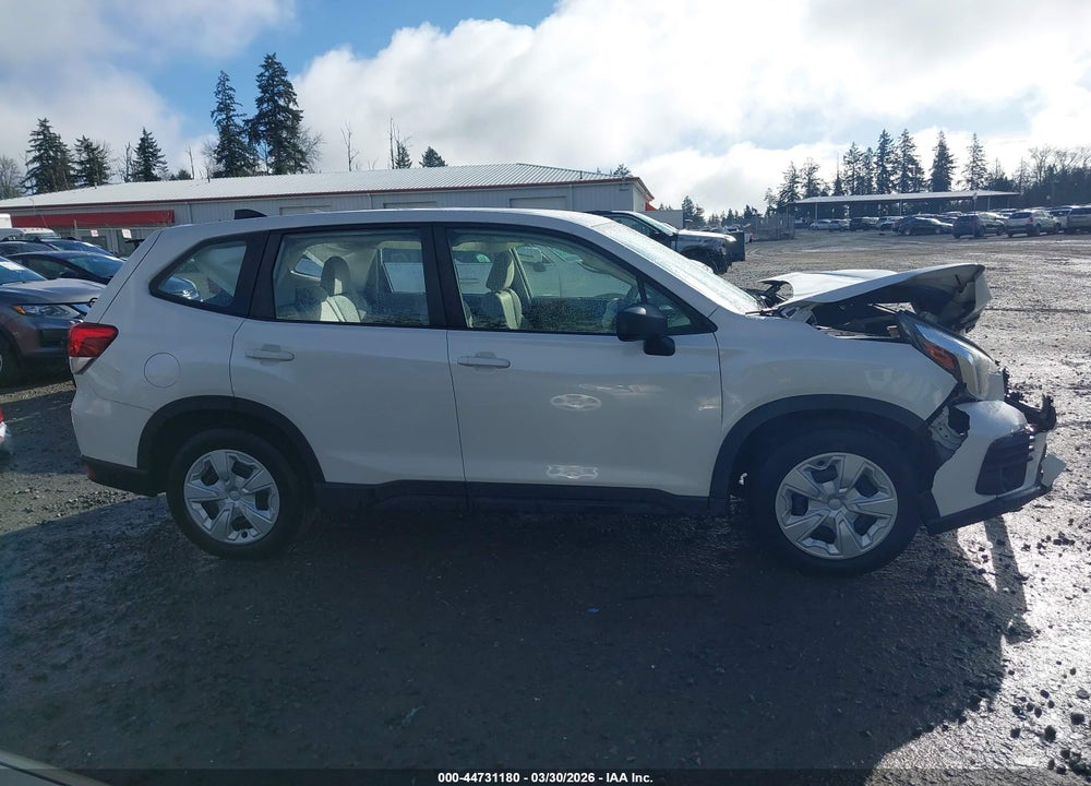 2024 SUBARU FORESTER VIN: JF2SKAAC0RH452371