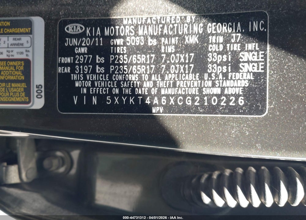 2012 KIA SORENTO LX VIN: 5XYKT4A6XCG210226