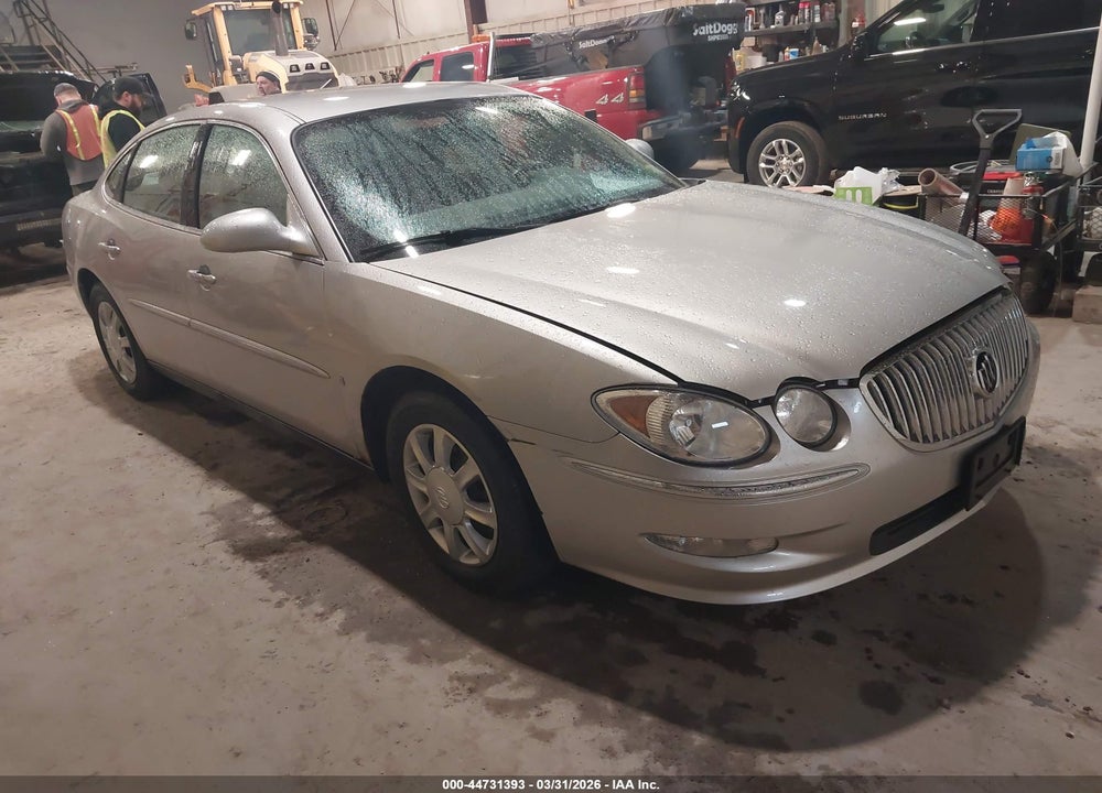 2008 BUICK LACROSSE CX VIN: 2G4WC582381239042