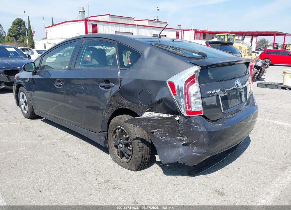 2015 TOYOTA PRIUS THREE VIN: JTDKN3DU2F0430873