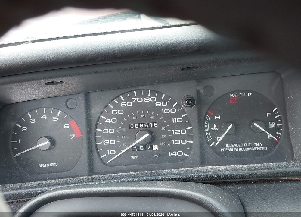 1995 LINCOLN MARK VIII LSC VIN: 1LNLM91V9SY661574
