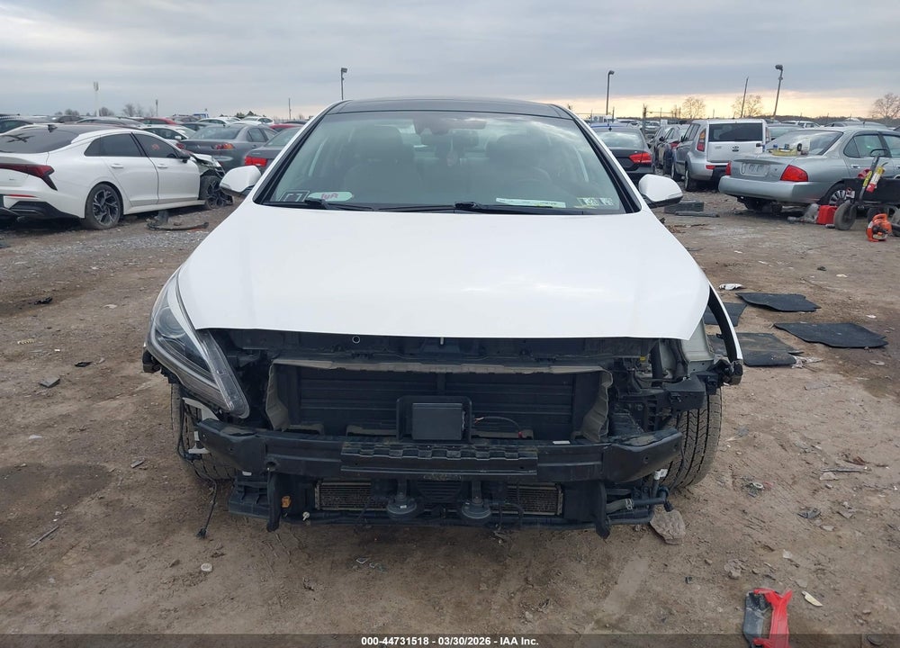 2017 HYUNDAI SONATA HYBRID LIMITED VIN: KMHE34L38HA062337