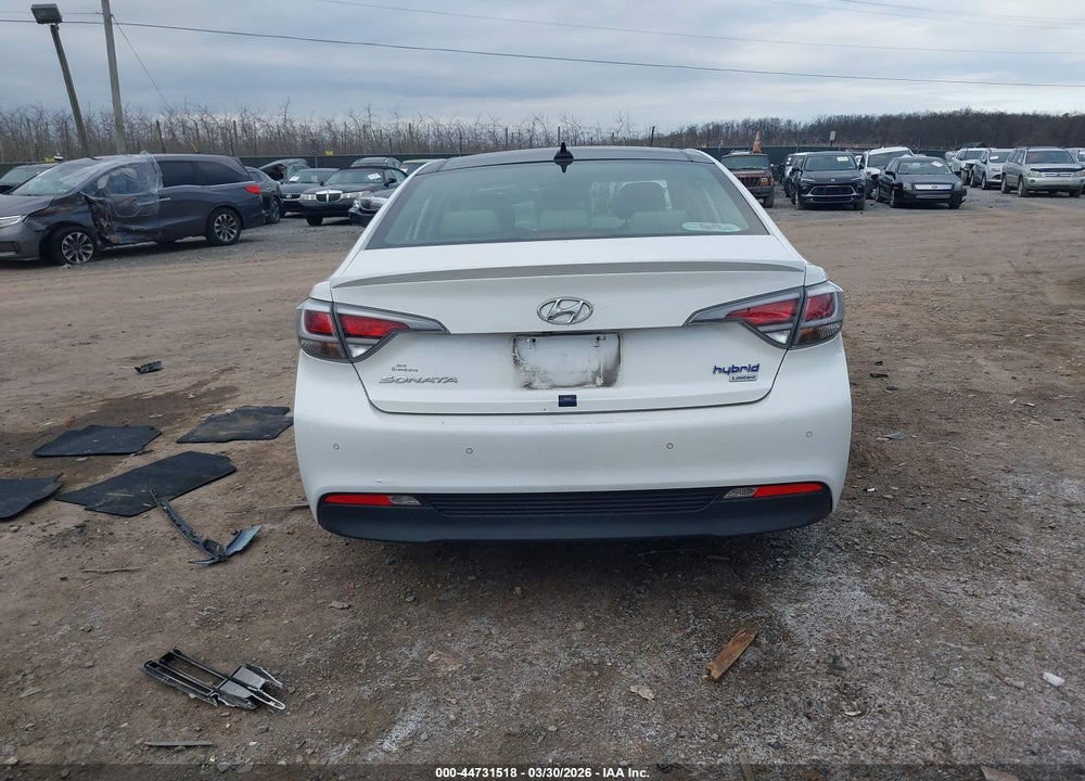 2017 HYUNDAI SONATA HYBRID LIMITED VIN: KMHE34L38HA062337