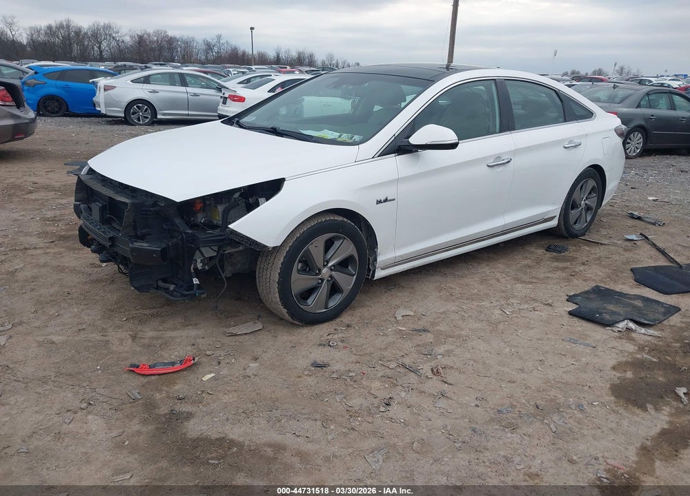 2017 HYUNDAI SONATA HYBRID LIMITED VIN: KMHE34L38HA062337