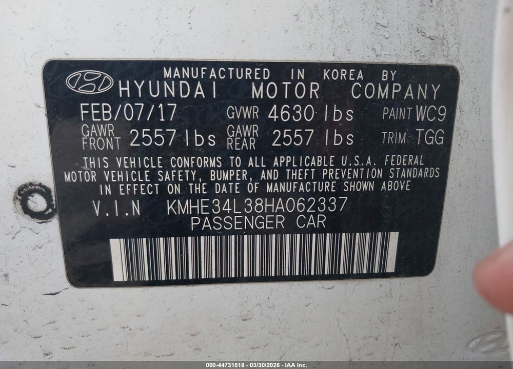 2017 HYUNDAI SONATA HYBRID LIMITED VIN: KMHE34L38HA062337
