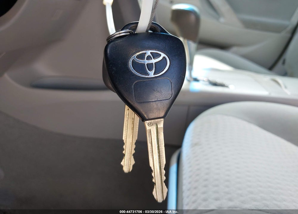 2011 TOYOTA CAMRY LE VIN: 4T1BF3EK6BU676026