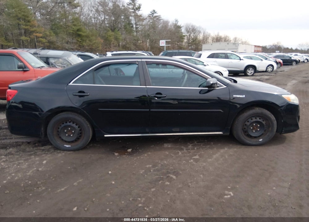 2014 TOYOTA CAMRY HYBRID LE VIN: 4T1BD1FK2EU133673