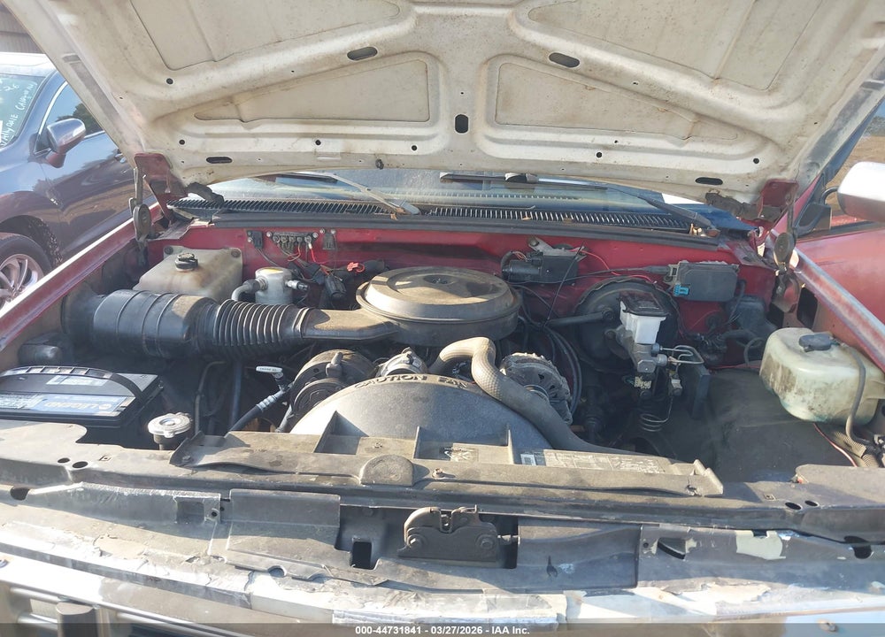 1992 GMC SIERRA K1500 VIN: 2GTEK19K8N1523966