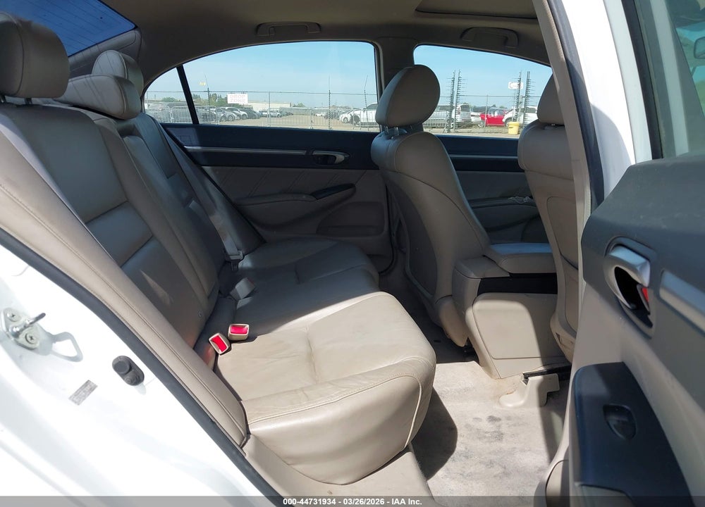 2010 HONDA CIVIC EX-L VIN: 19XFA1F9XAE063604