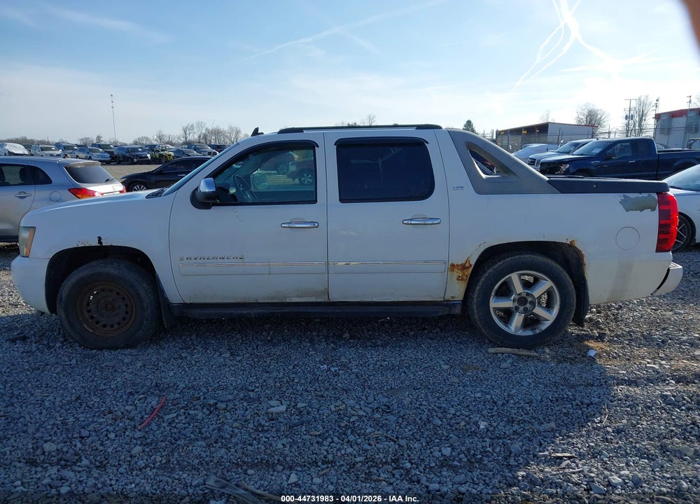 2009 CHEVROLET AVALANCHE 1500 LTZ VIN: 3GNFK32059G150043