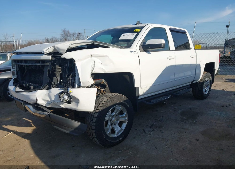 2016 CHEVROLET SILVERADO 1500 2LT VIN: 3GCUKREC4GG111367