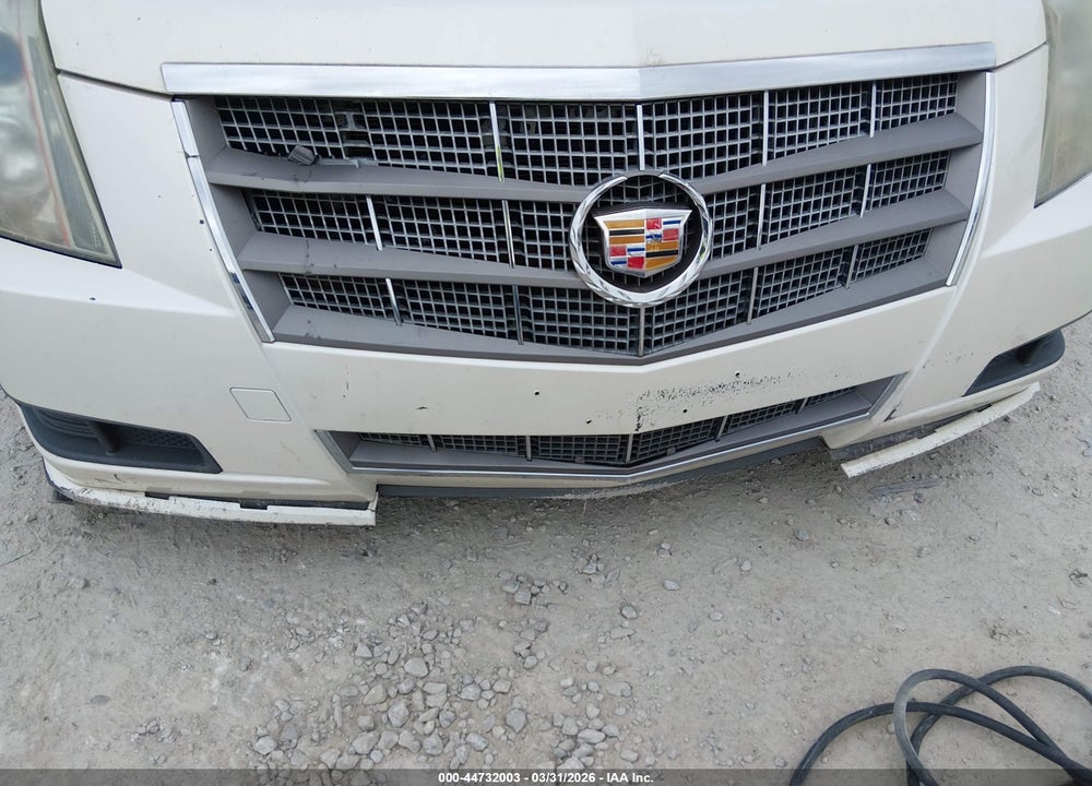 2011 CADILLAC CTS LUXURY VIN: 1G6DG5EY0B0131377