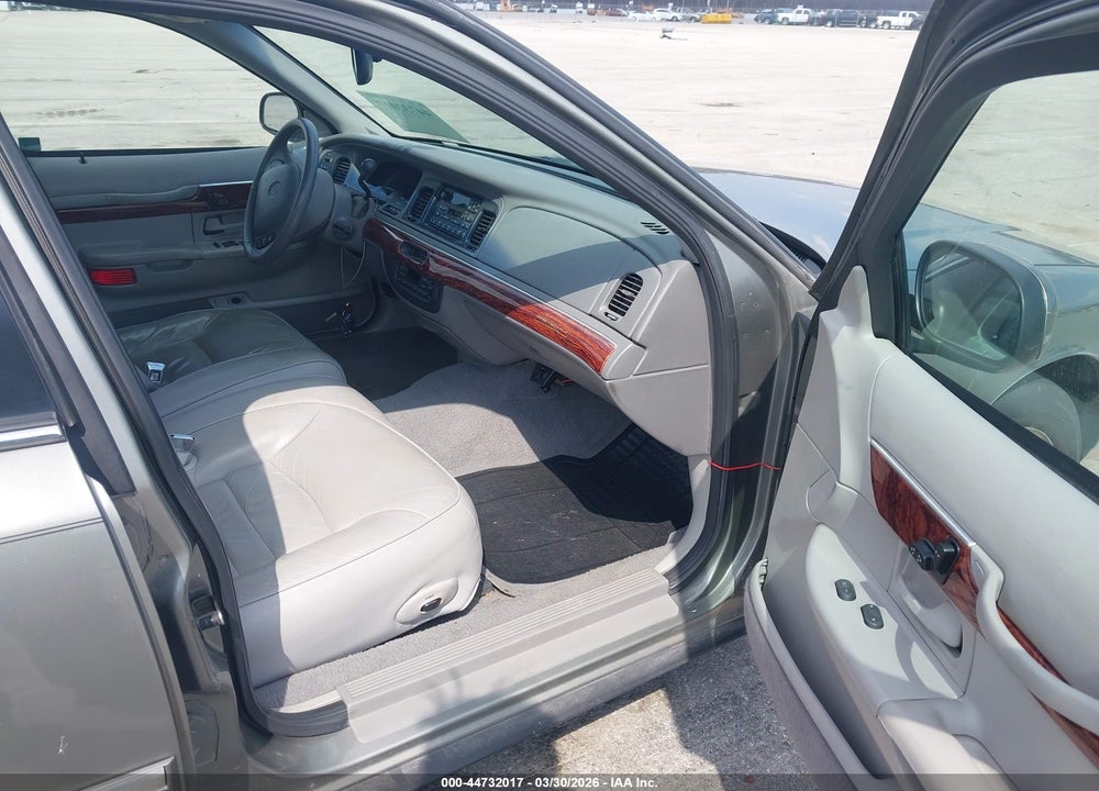 2000 MERCURY GRAND MARQUIS LS VIN: 2MEFM75W0YX677467