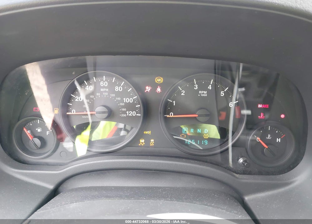 2012 JEEP COMPASS LATITUDE VIN: 1C4NJDEB2CD563584