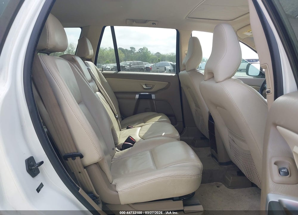 2014 VOLVO XC90 3.2 VIN: YV4952CY0E1681443