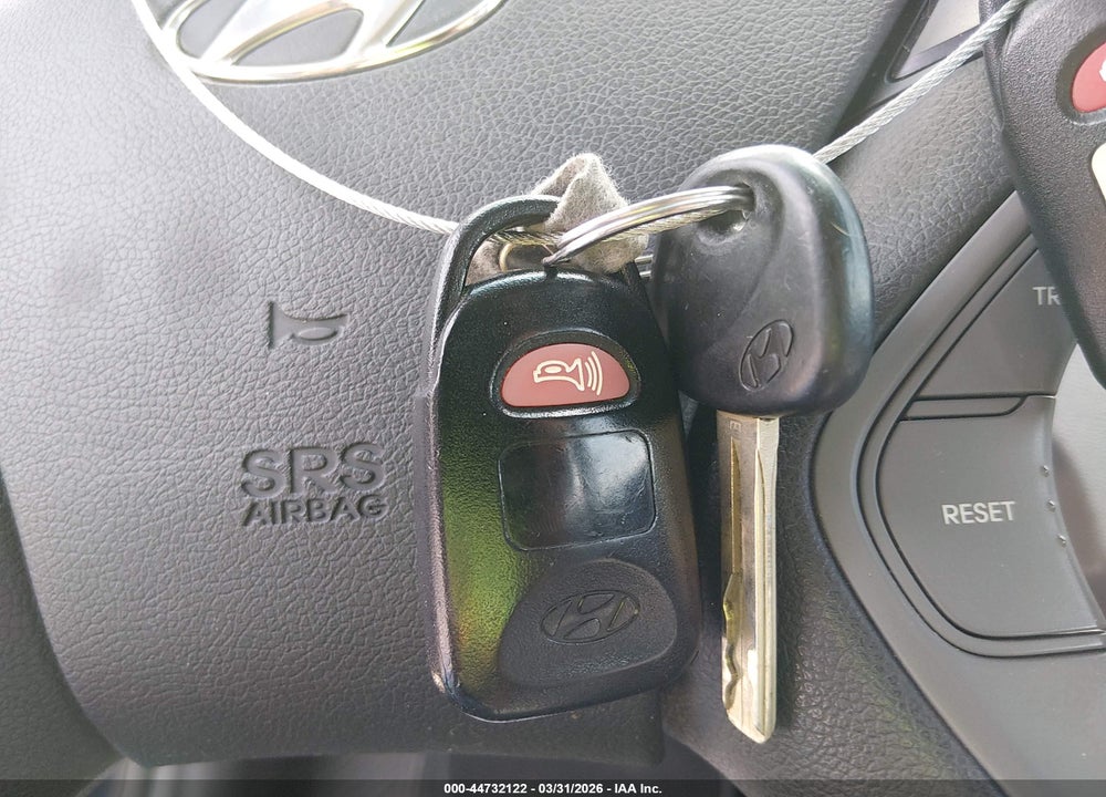 2011 HYUNDAI SONATA GLS VIN: 5NPEB4AC3BH253335