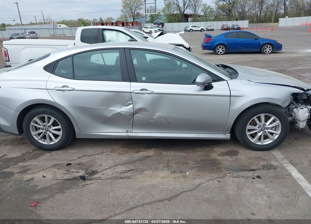 2025 TOYOTA CAMRY LE VIN: 4T1DAACK8SU583975