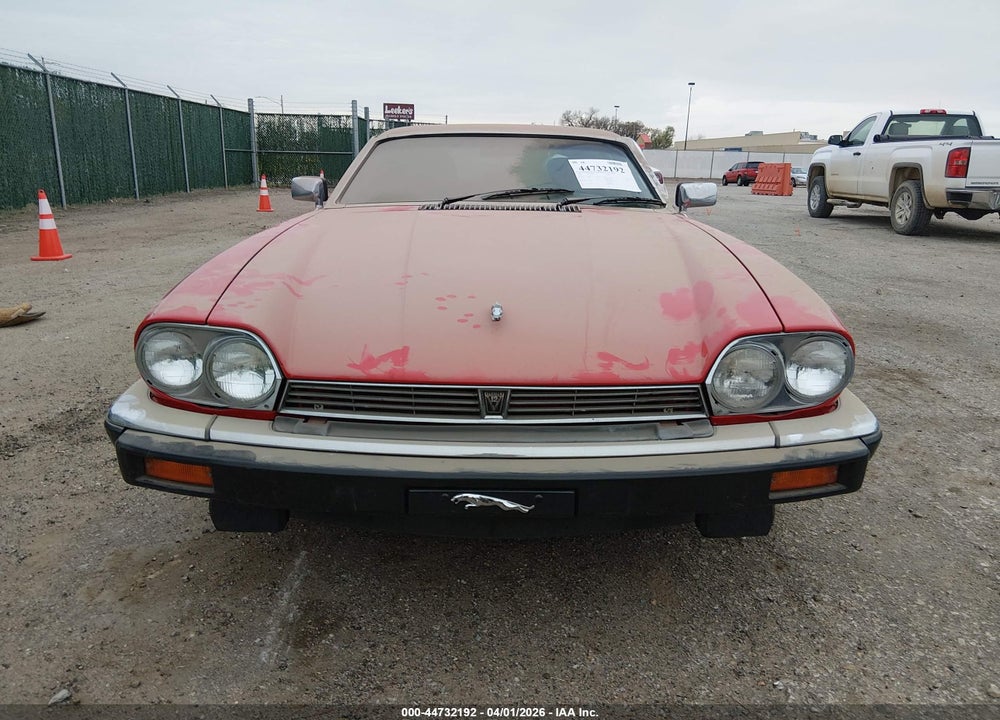 1989 JAGUAR XJS VIN: SAJNA5845KC149160