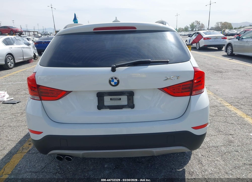 2015 BMW X1 SDRIVE28I VIN: WBAVM1C5XFV497851