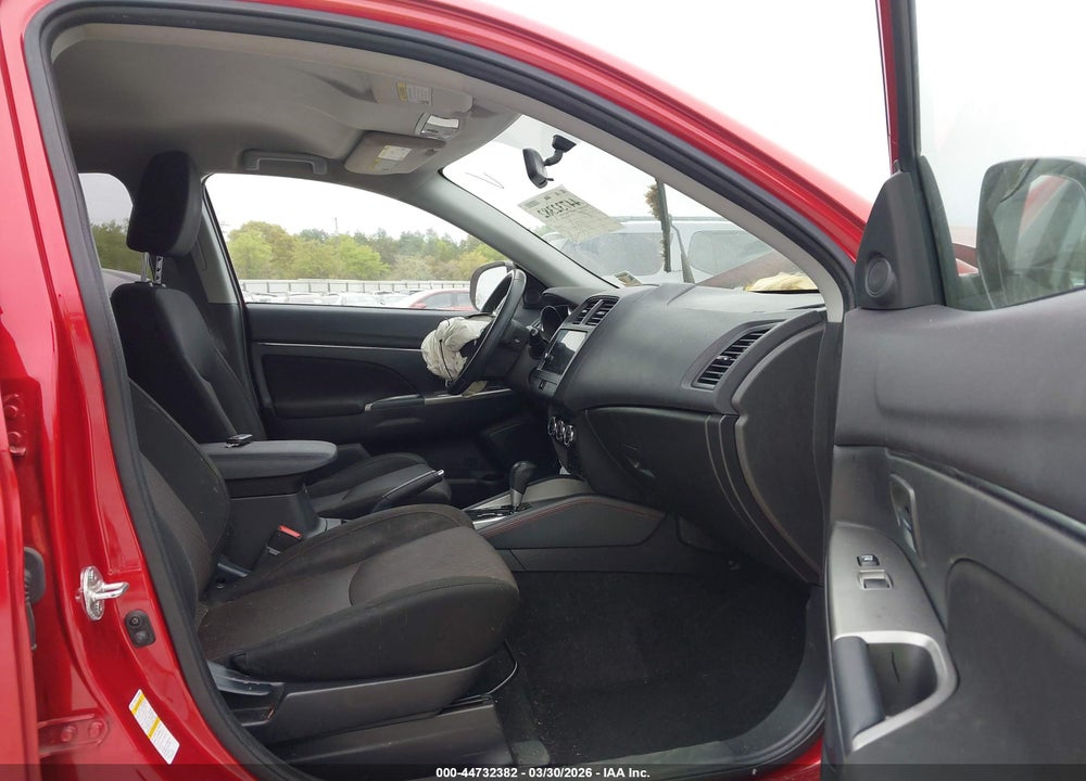 2019 MITSUBISHI OUTLANDER SPORT 2.0 SE VIN: JA4AP4AU0KU017198