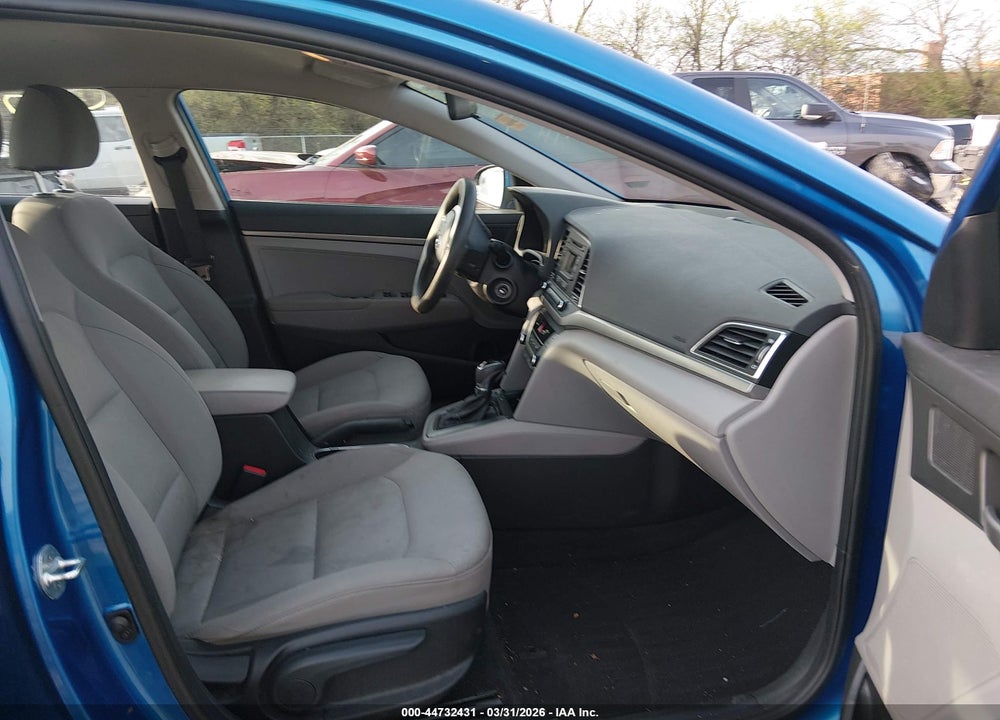 2017 HYUNDAI ELANTRA SE VIN: 5NPD74LF3HH209140