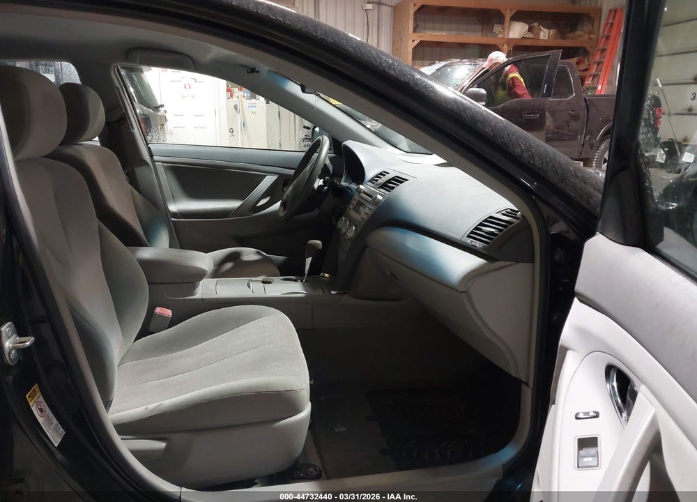 2011 TOYOTA CAMRY LE VIN: 4T4BF3EK2BR100844