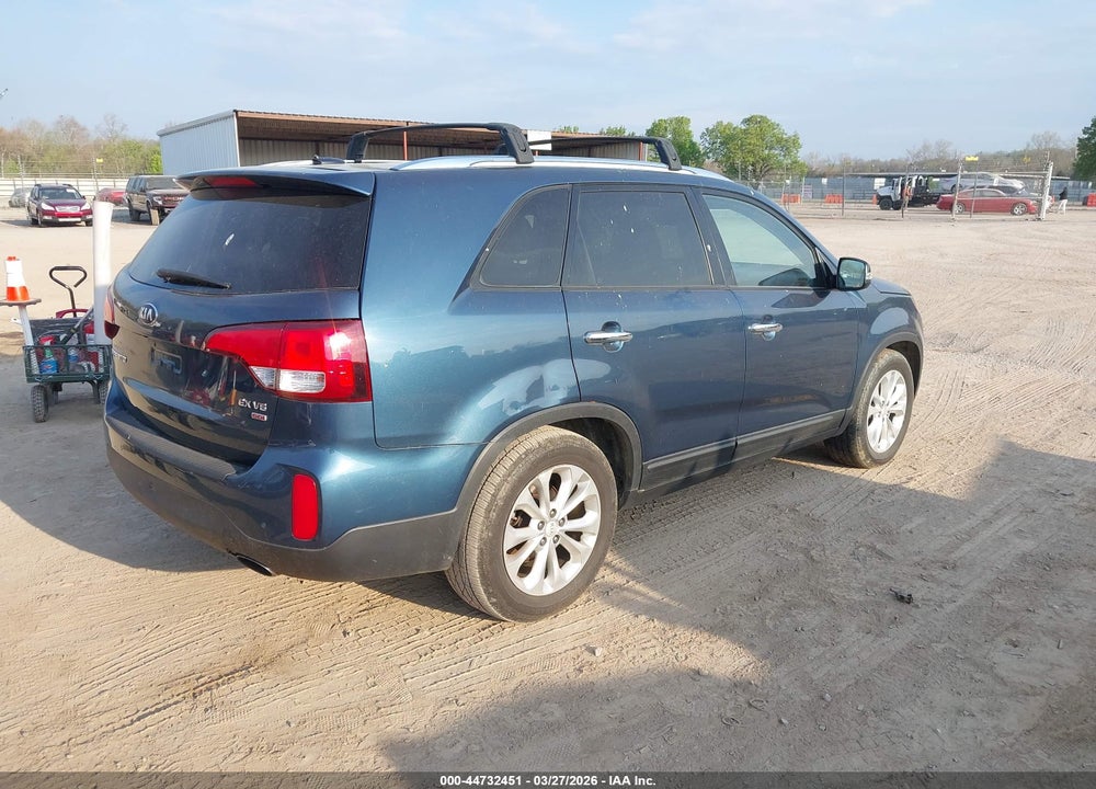 2014 KIA SORENTO EX V6 VIN: 5XYKU4A72EG460505