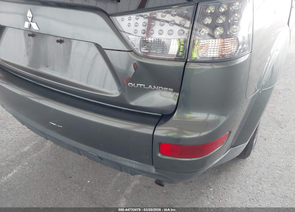 2008 MITSUBISHI OUTLANDER SE VIN: JA4LT31W68Z011272