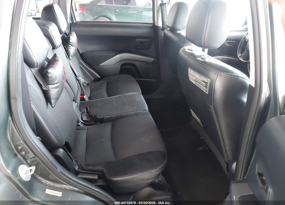 2008 MITSUBISHI OUTLANDER SE VIN: JA4LT31W68Z011272