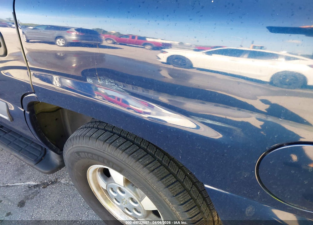 2002 CHEVROLET TAHOE LS VIN: 1GNEC13Z92R163264