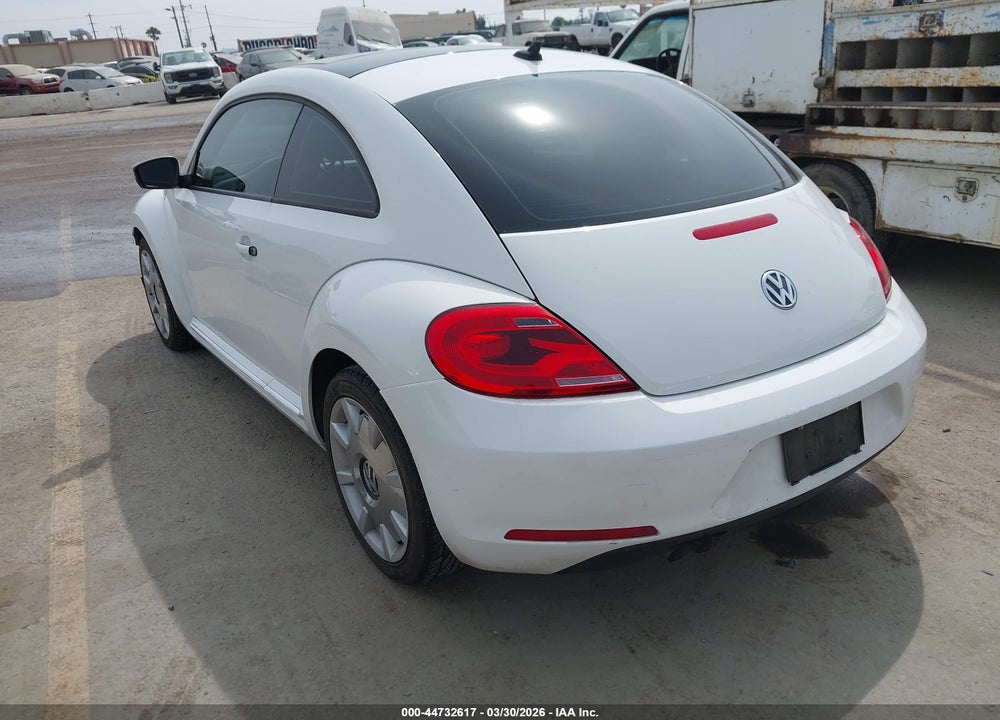 2012 VOLKSWAGEN BEETLE 2.5L VIN: 3VWJP7AT0CM638992