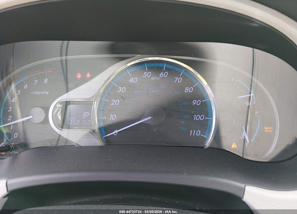 2014 TOYOTA SIENNA XLE V6 8 PASSENGER VIN: 5TDYK3DC4ES443601