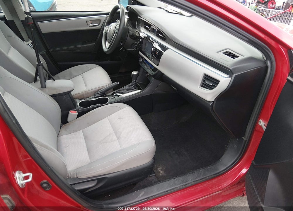 2015 TOYOTA COROLLA LE VIN: 2T1BURHE9FC275785