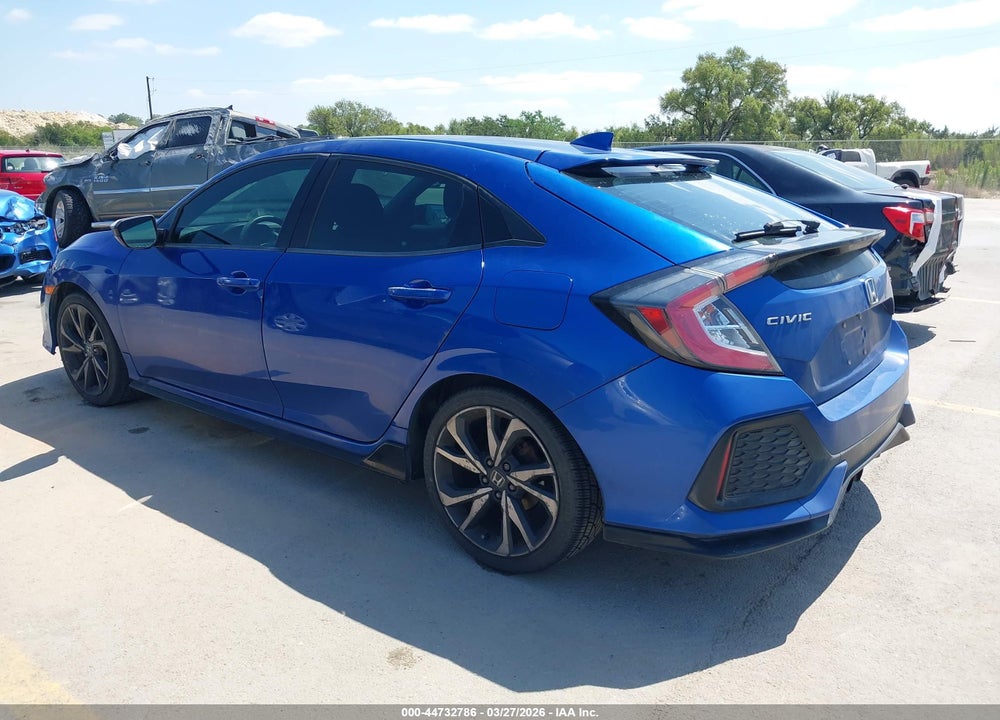 2018 HONDA CIVIC SPORT VIN: SHHFK7G45JU203716