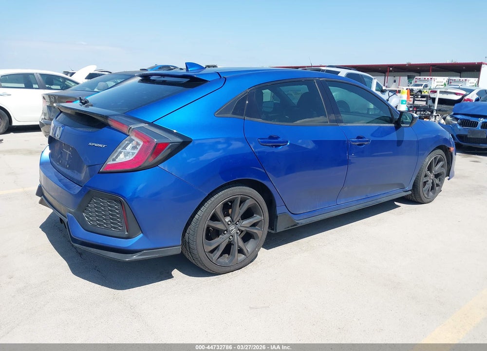 2018 HONDA CIVIC SPORT VIN: SHHFK7G45JU203716