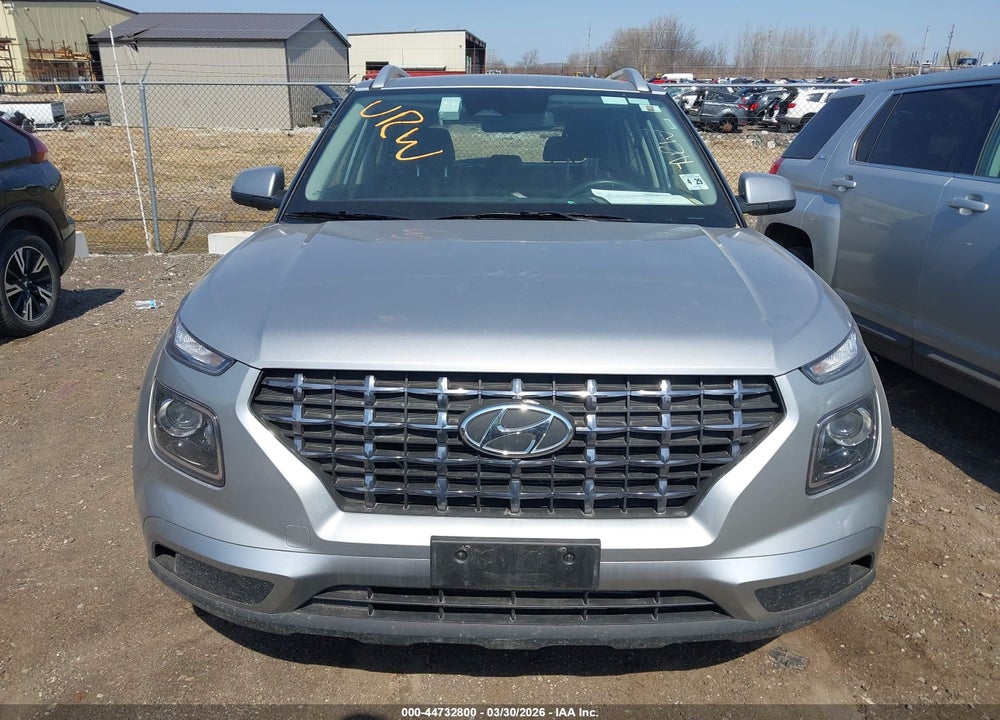 2025 HYUNDAI VENUE SEL VIN: KMHRC8A37SU380208