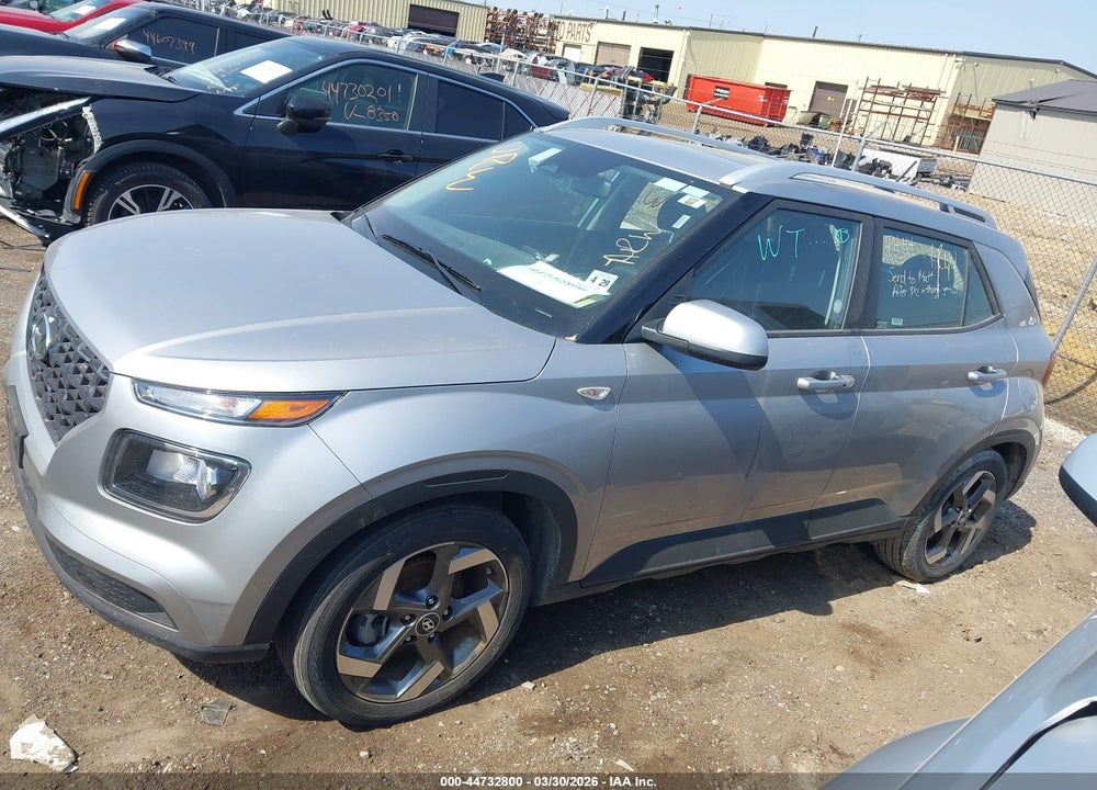 2025 HYUNDAI VENUE SEL VIN: KMHRC8A37SU380208