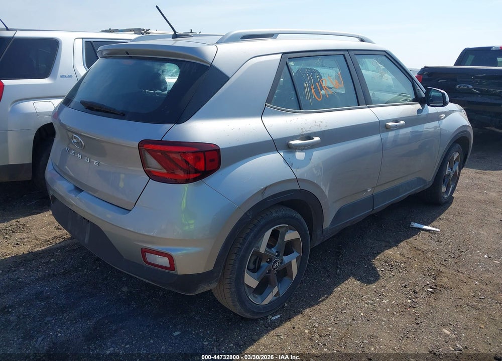 2025 HYUNDAI VENUE SEL VIN: KMHRC8A37SU380208
