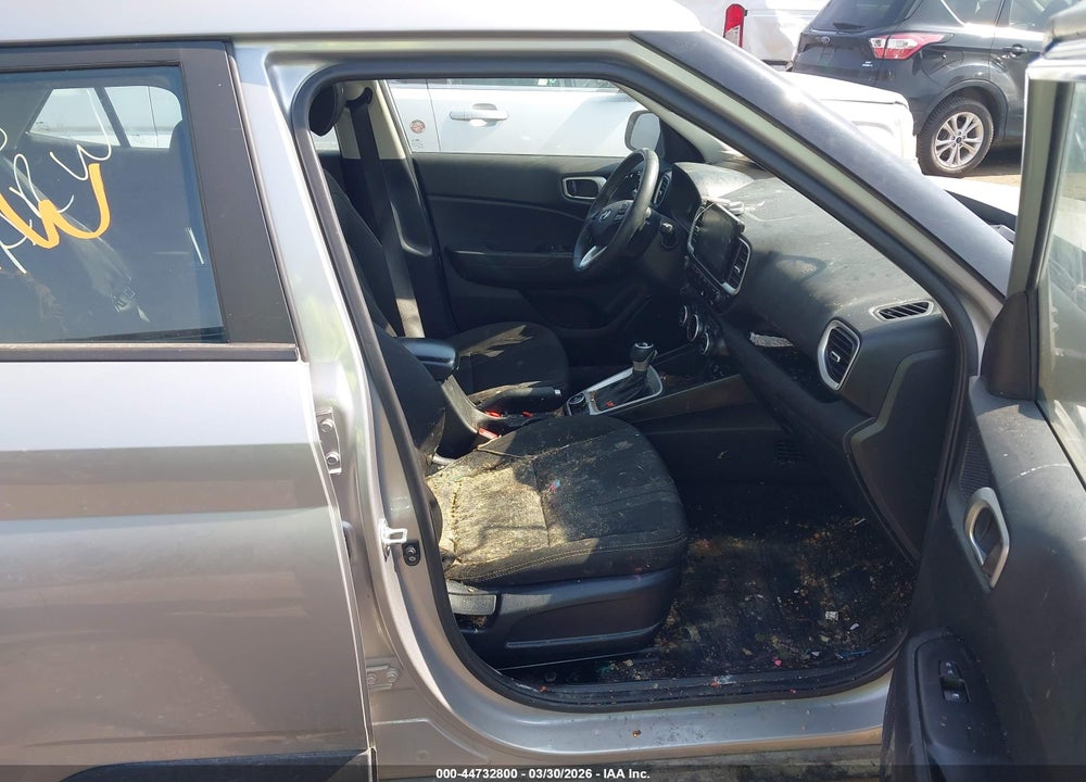 2025 HYUNDAI VENUE SEL VIN: KMHRC8A37SU380208