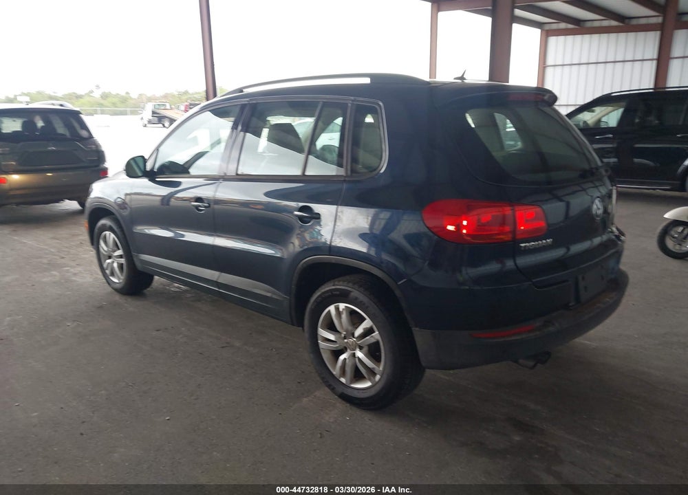 2016 VOLKSWAGEN TIGUAN S VIN: WVGAV7AX0GW602264