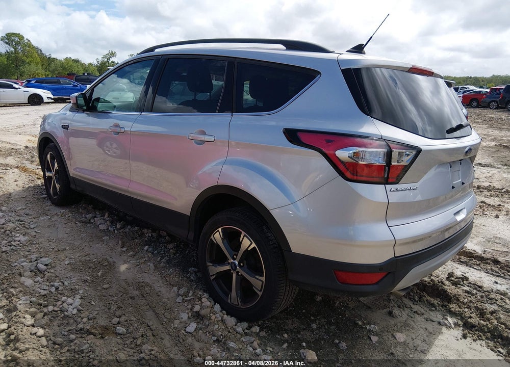 2018 FORD ESCAPE SEL VIN: 1FMCU0HD2JUD00749