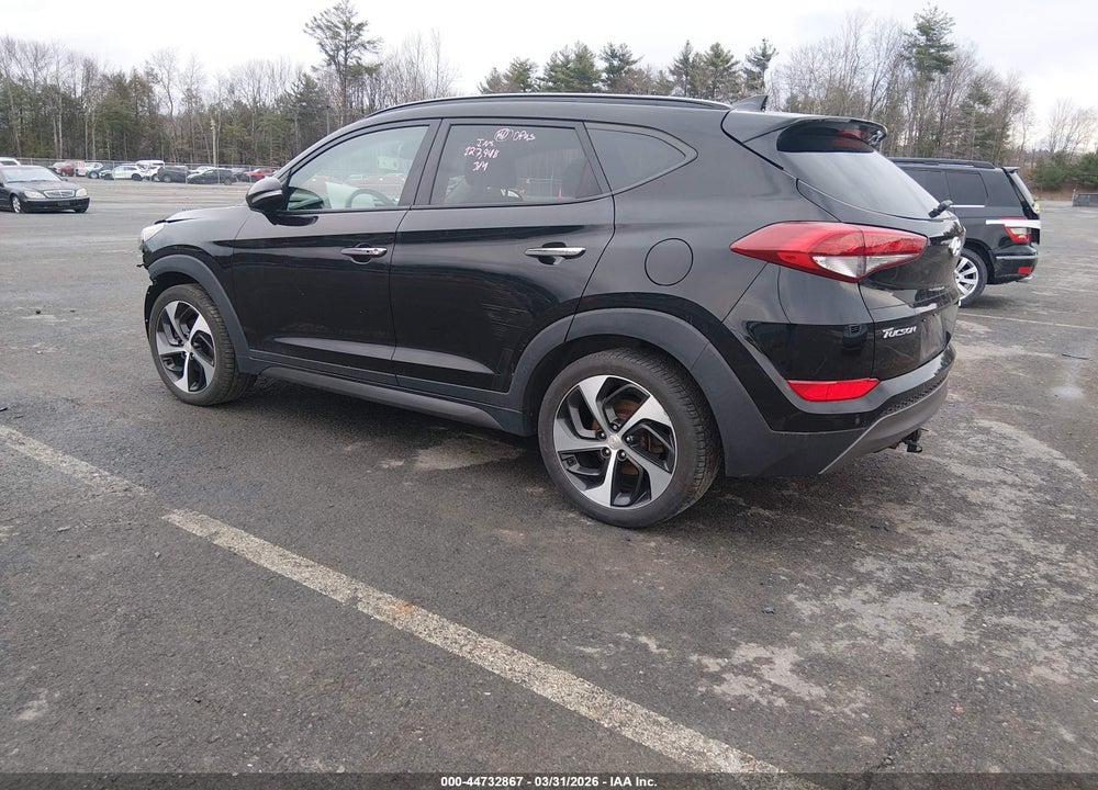 2016 HYUNDAI TUCSON LIMITED VIN: KM8J3CA25GU113843
