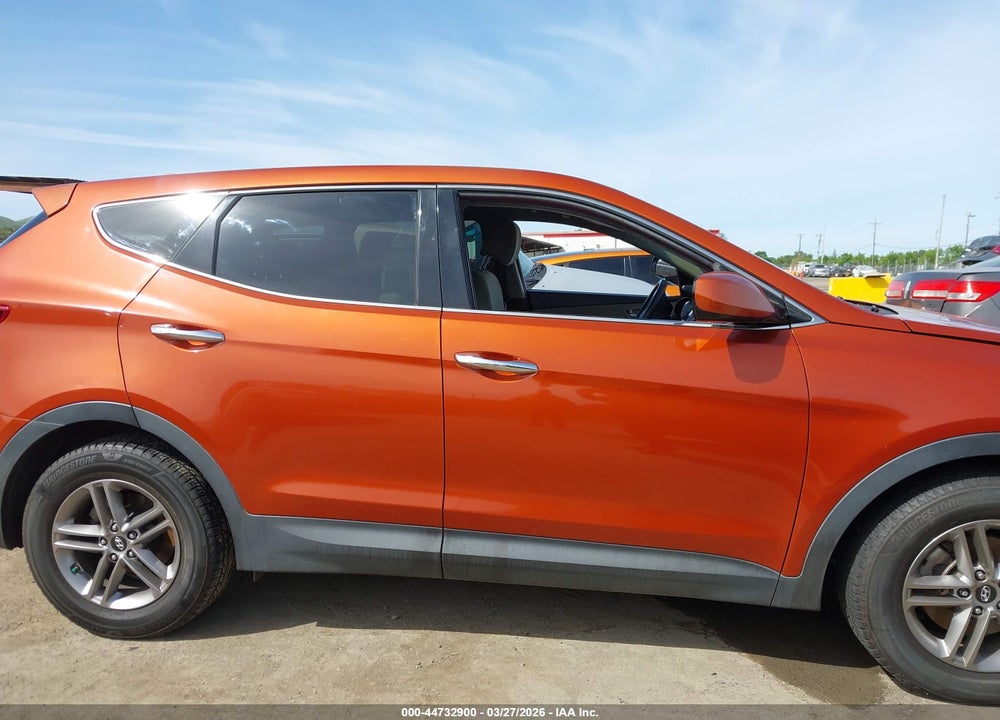 2017 HYUNDAI SANTA FE SPORT 2.4L VIN: 5XYZT3LB1HG457922