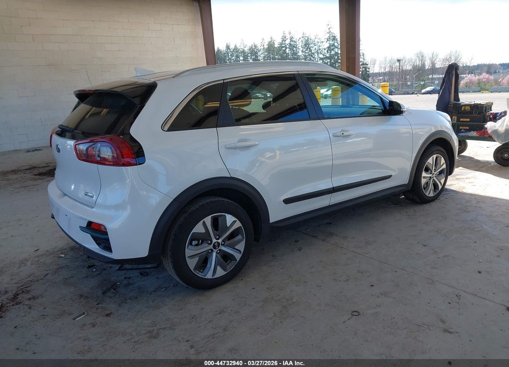 2019 KIA NIRO EV EX PREMIUM VIN: KNDCE3LG9K5025915