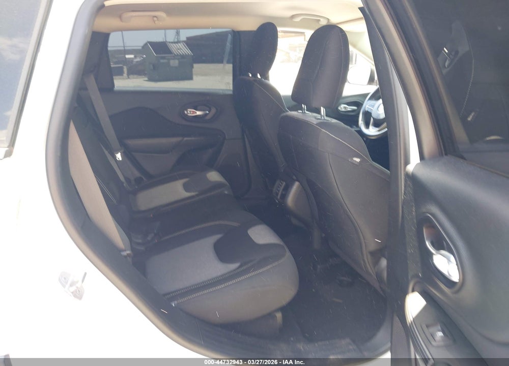 2014 JEEP CHEROKEE LATITUDE VIN: 1C4PJLCB6EW155067