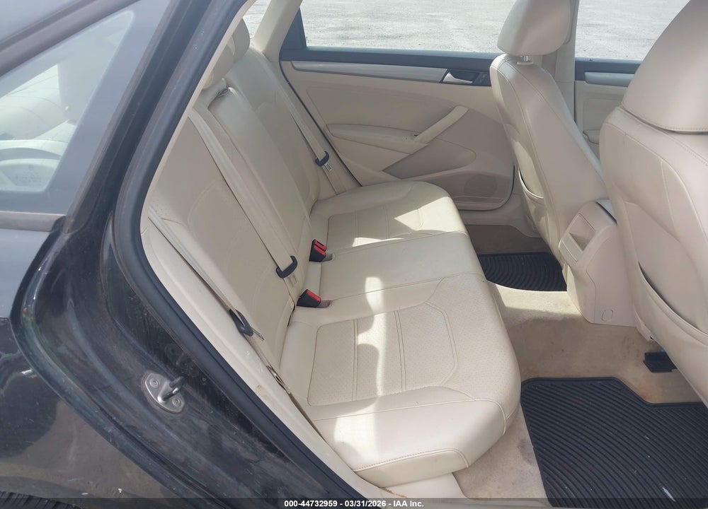 2014 VOLKSWAGEN PASSAT 1.8T WOLFSBURG EDITION VIN: 1VWAS7A37EC114175
