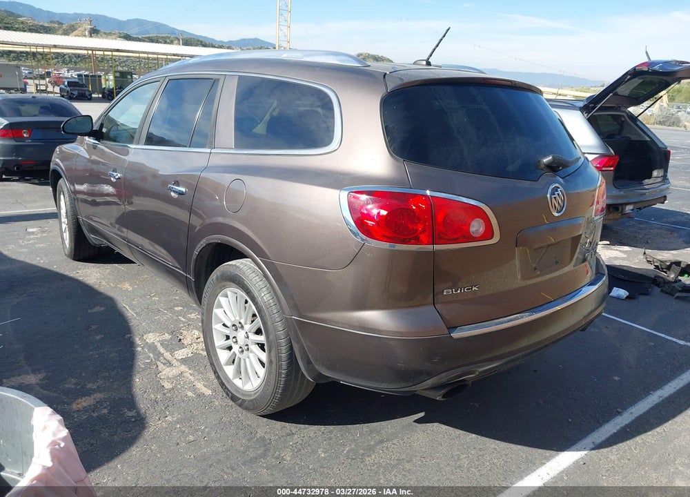 2010 BUICK ENCLAVE CX VIN: 5GALRAED0AJ153382