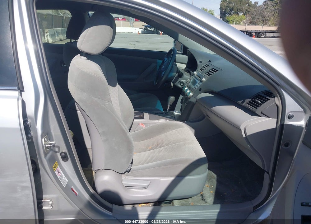 2009 TOYOTA CAMRY LE VIN: 4T4BE46K89R085185
